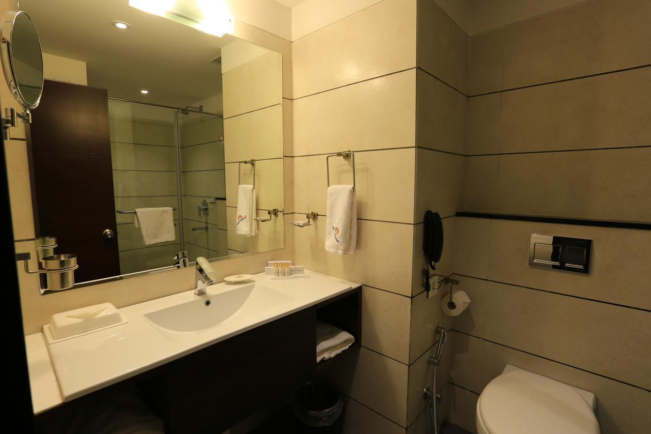 Nandan Kanan Hotel & Resort Sipra Exterior photo