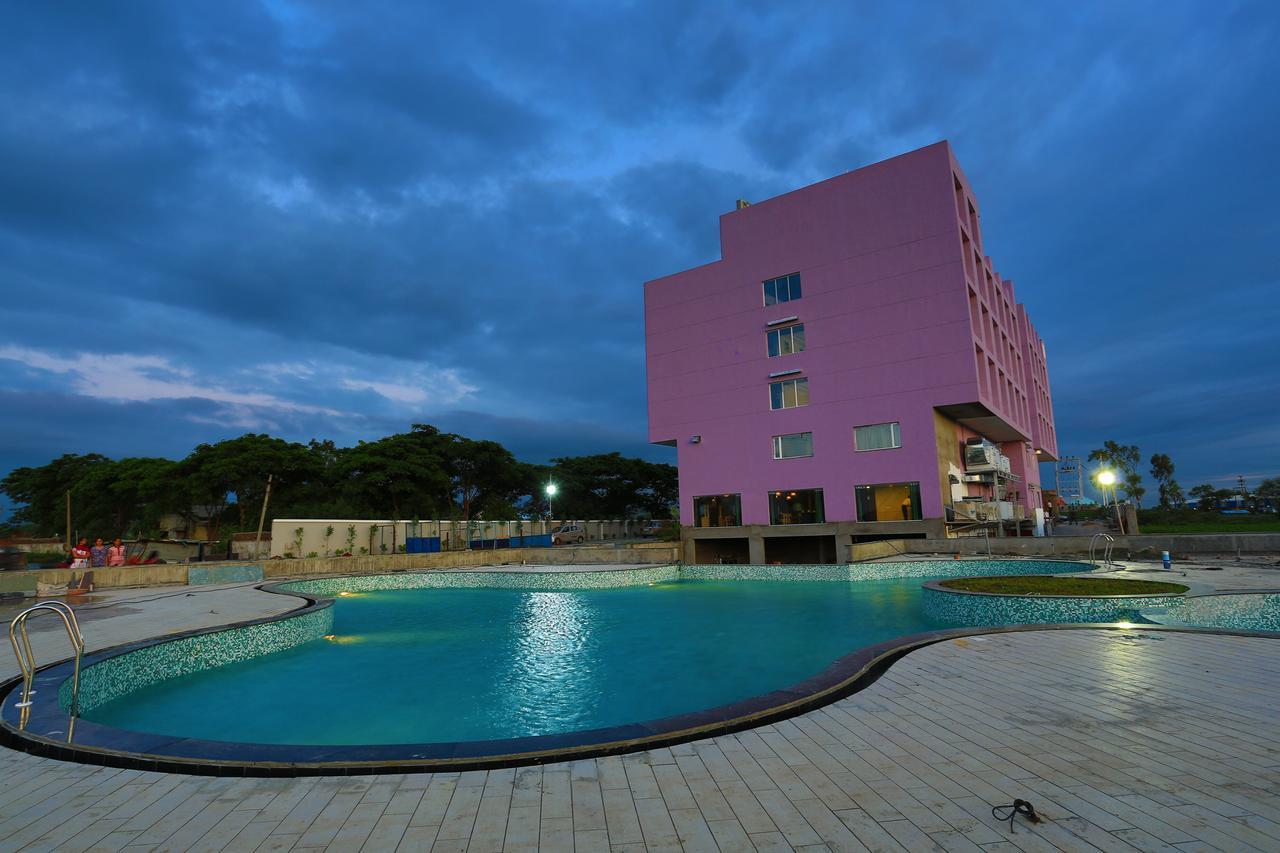 Nandan Kanan Hotel & Resort Sipra Exterior photo