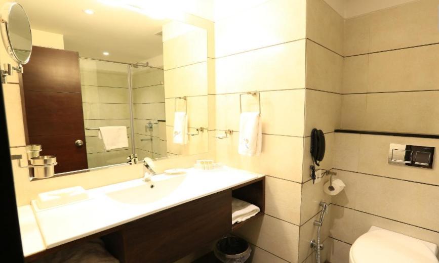 Nandan Kanan Hotel & Resort Sipra Exterior photo